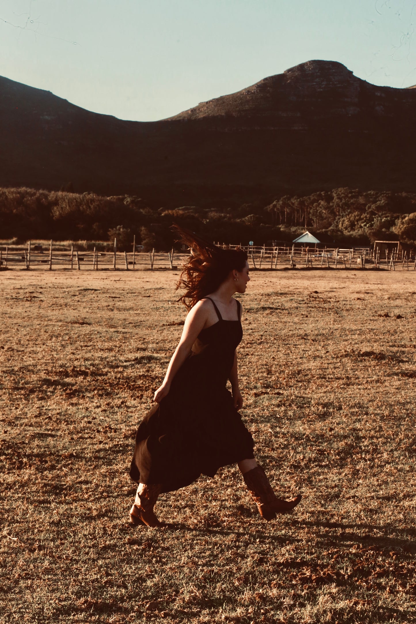 Logan Maxi Dress | Black