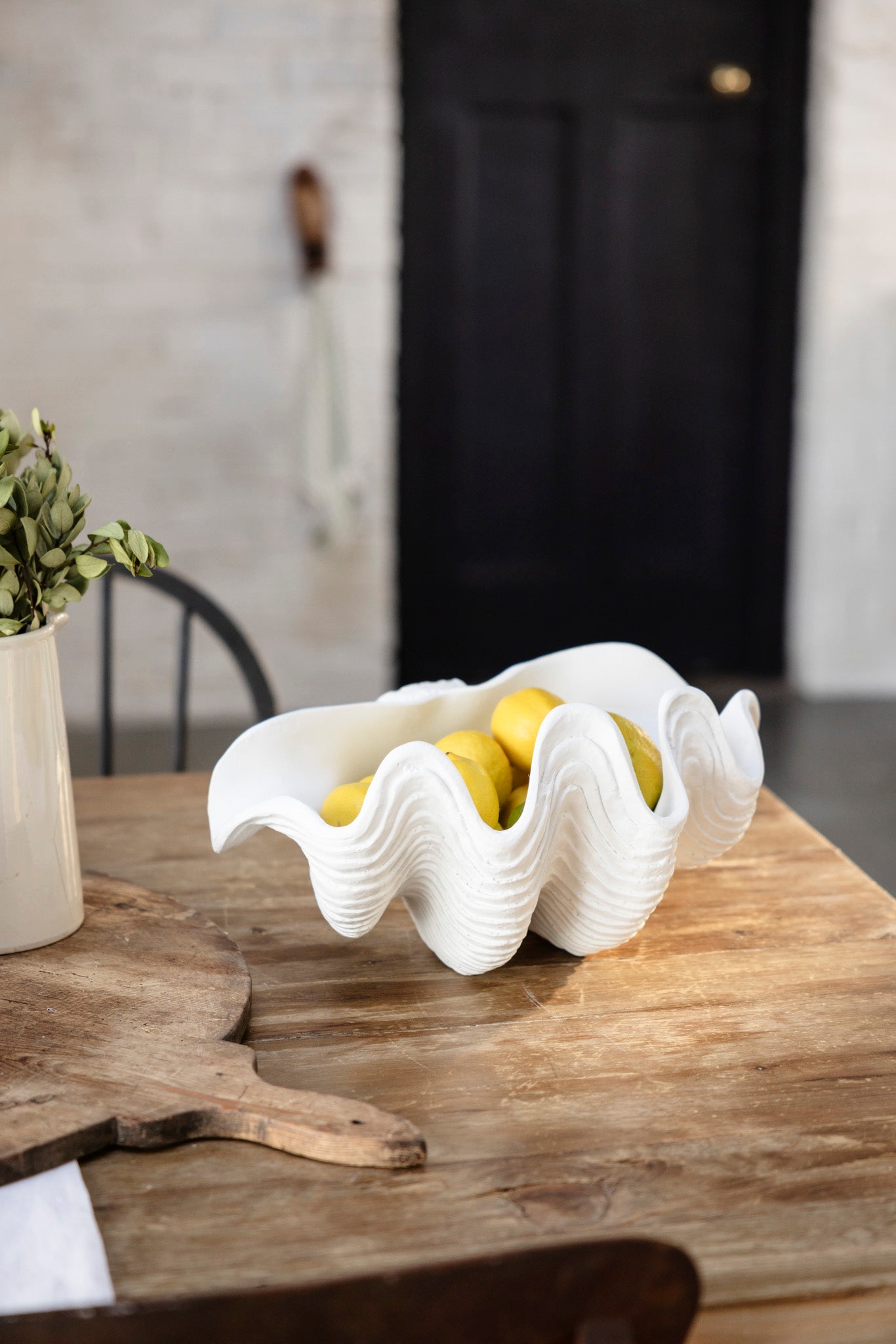 White Resin Clam Shell