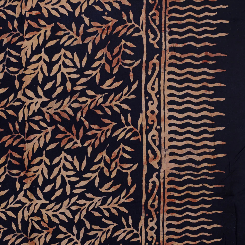 Tao Sarong | Natural & Black